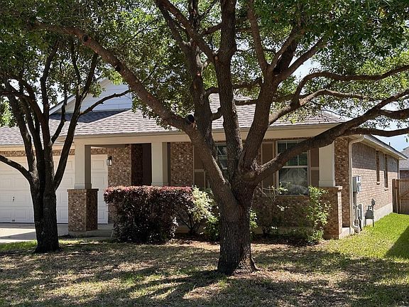 3rd image of 15008 Fernhill Dr