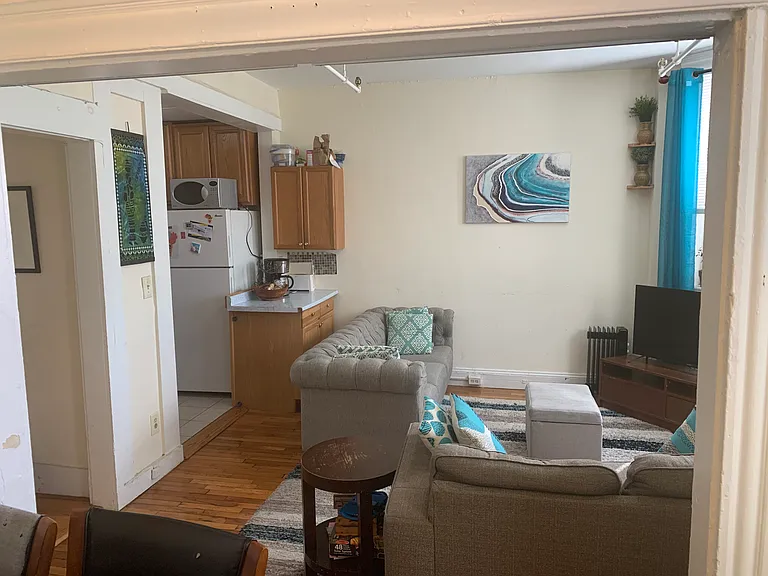 360 Riverway St #2 — Photo 4