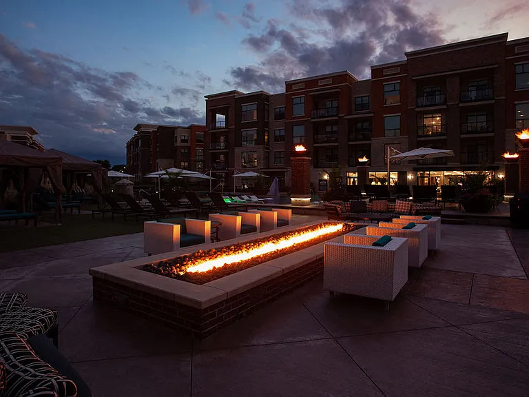 The Royale at CityPlace — Photo 18