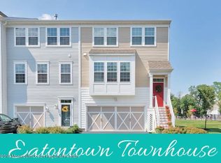 101 Beacon Ln #201, Eatontown, NJ 07724