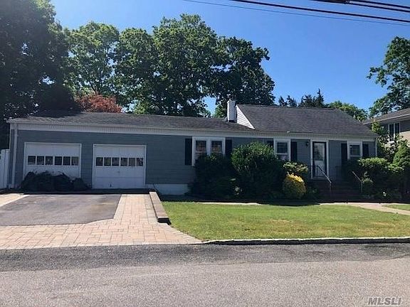 2nd image of 386 Collington Dr