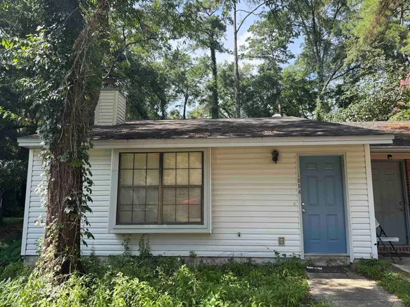 1534 Merry Oaks Ct, Tallahassee, FL 32303
