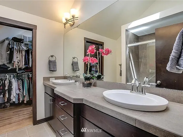 2518 Yale Ave E #B — Photo 14