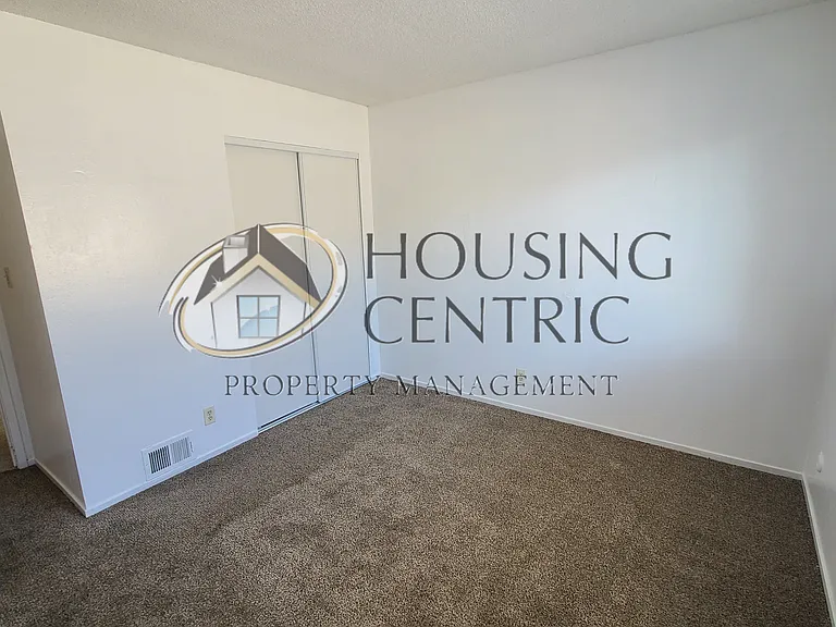 9013 Montoya St #3 — Photo 25