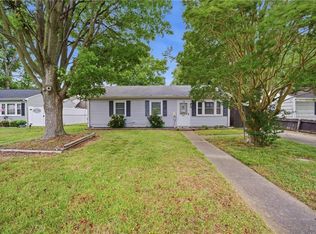 1003 Rollins Cir, Hampton, VA 23663