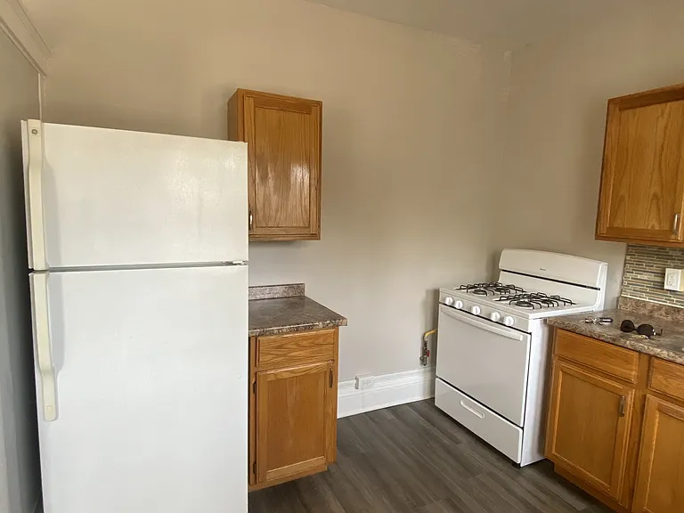 1409 Owego Ave #AVENUE8 — Photo 13