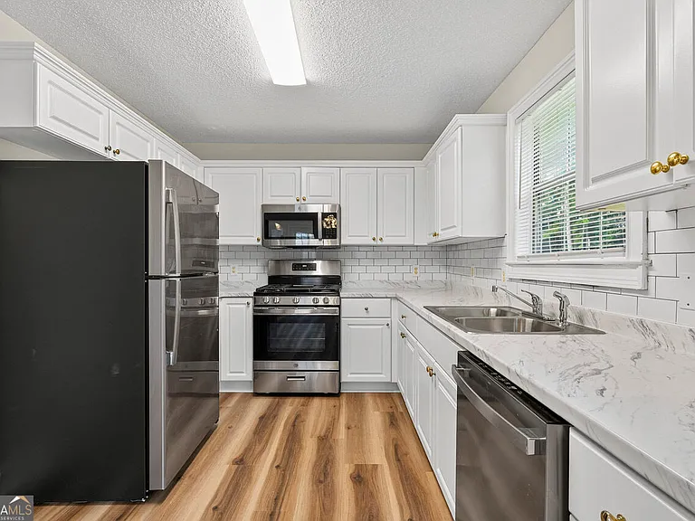 116 Summer Leigh Dr — Photo 18