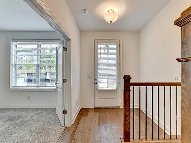 603 Millcroft Blvd — Photo 6