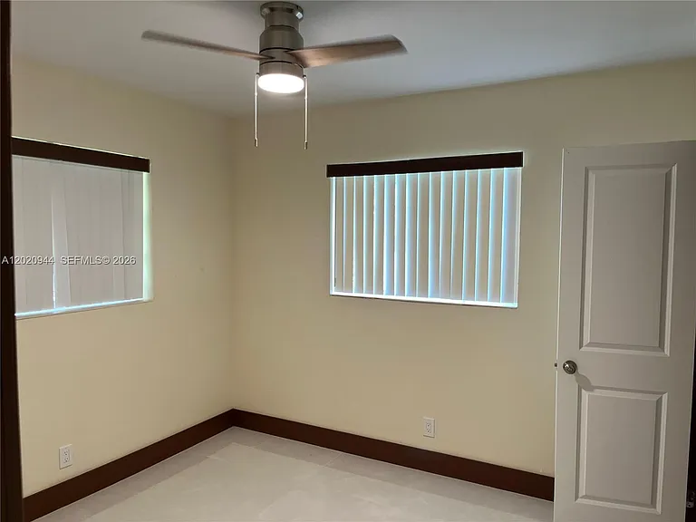 2231 NW 9th Pl — Photo 16