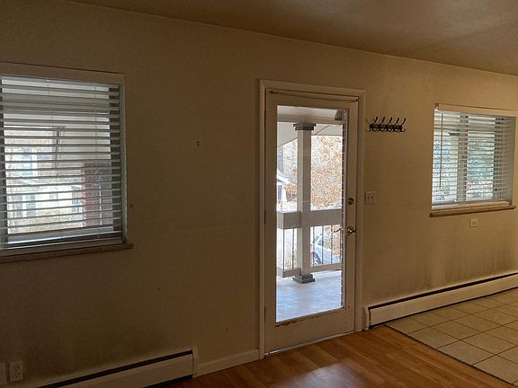 4th image of 730 Concord Ave APT D