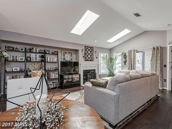 5th image of 5628 Willoughby Newton Dr Unit 38