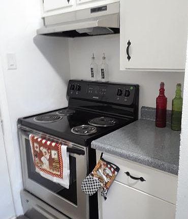 5th image of 5203 Gaston Ave APT 114