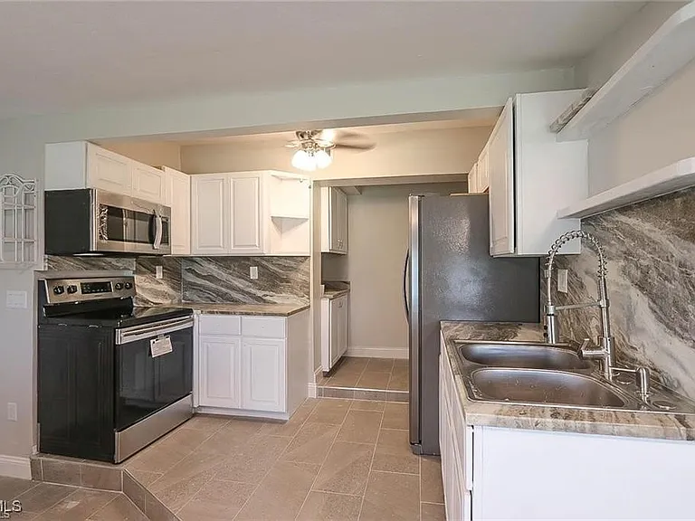 305 Bougainvillea Rd W — Photo 6