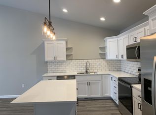 7217 29th St S #1, Fargo, ND