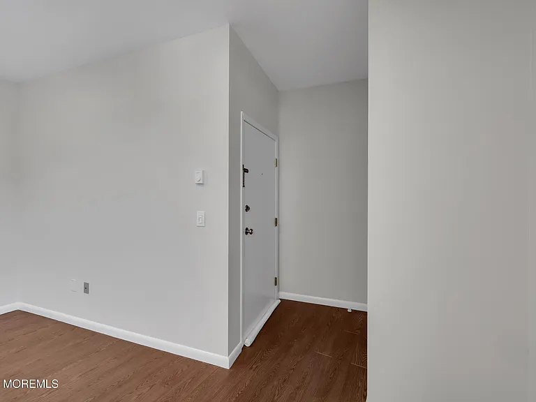 31 W Front St #1 — Photo 13