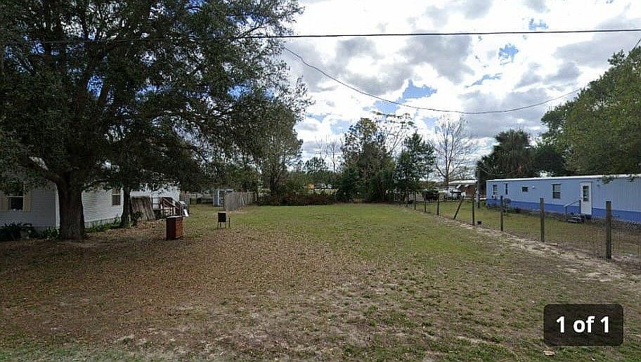 1st image of 16106 Schaffer St