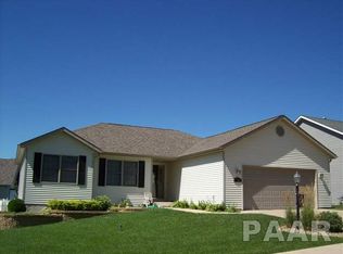 1705 Jessica Ct, Pekin, IL 61554