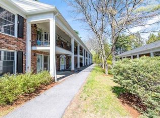 100 Kennedy Dr APT 75, South Burlington, VT 05403