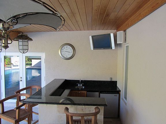 Wet Bar on Patio