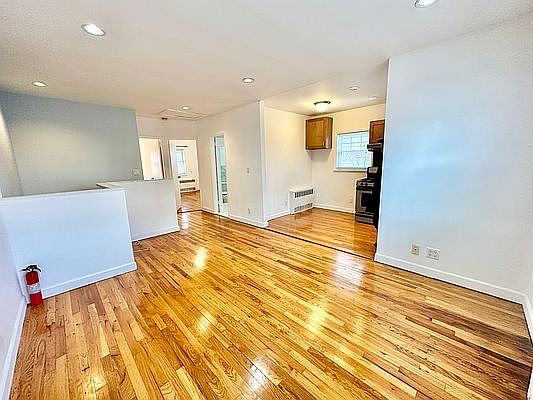1st image of 4821 30th Ave #2