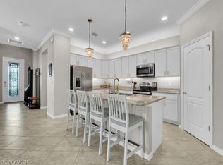 4253 Bluegrass Dr, Fort Myers, FL 33916
