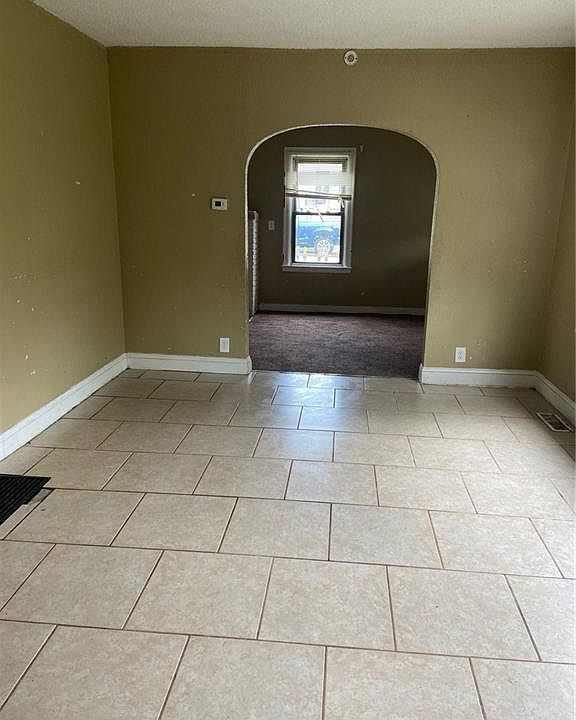 1st image of 6212 Walrond Ave