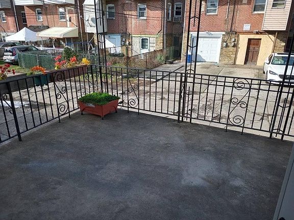 2nd image of 7124 Torresdale Ave