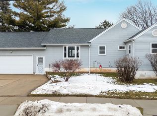 777 Congress St, Neenah, WI 54956