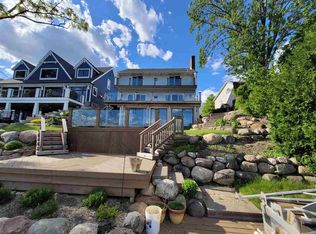 2433 Davis Rd, Fenton, MI 48430