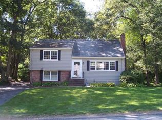 20 Emerson St, Reading, MA 01867
