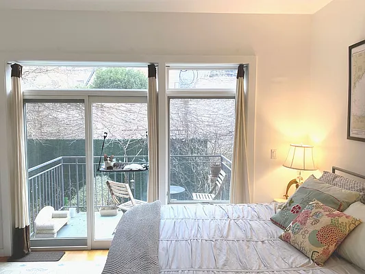 Rented by Daniel Gale Sotheby's International Realty | media 5