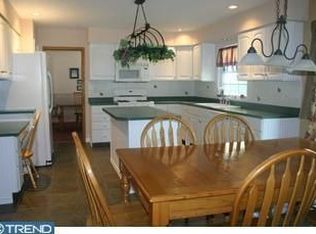 5220 Lovering Dr, Doylestown, PA 18902