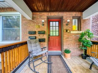 92 Dixon Ave, Toronto, ON M4L 1N7
