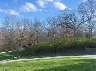 6834 N Gower Ave, Kansas City, MO 64151