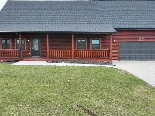 3941 Miigwan Ln, Mount Pleasant, MI 48858