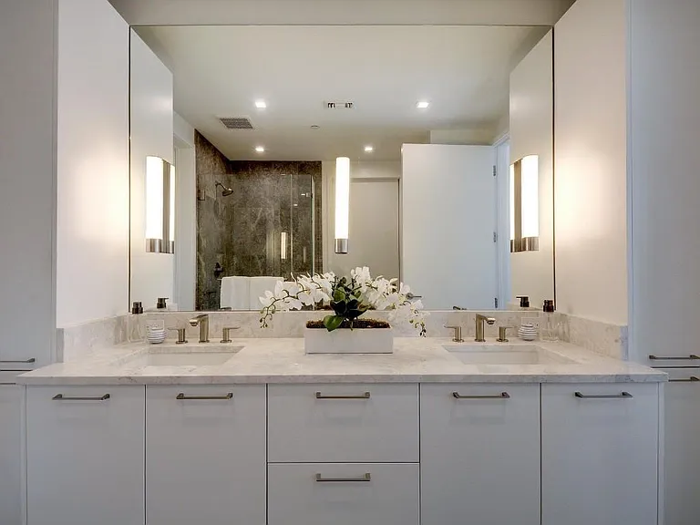 501 West Ave #703 — Photo 16
