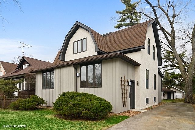 1st image of 828 Woodbine Ave