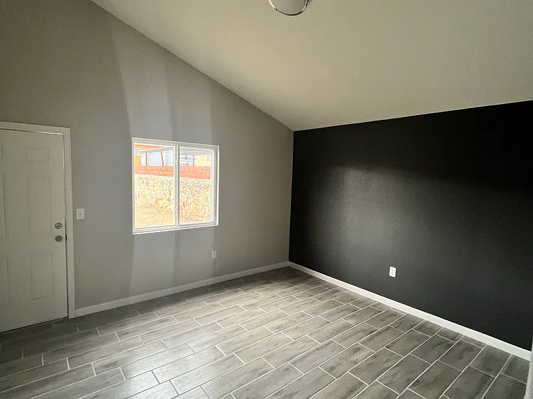 7905 Mitzie Ram Pl — Photo 7