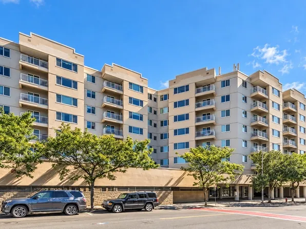 30 Chelsea St APT 305, Everett, MA 02149