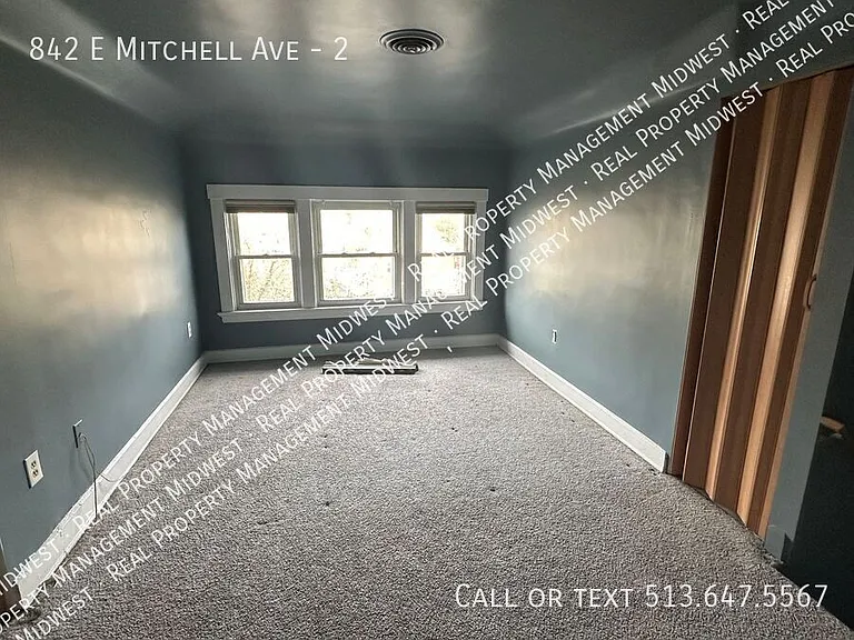842 E Mitchell Ave #2 — Photo 8