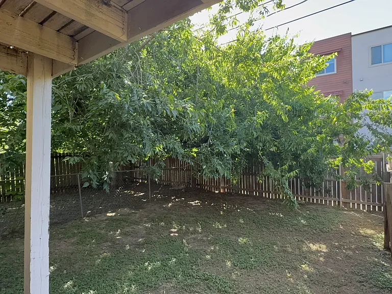 315 Manuel Dr #A — Photo 24