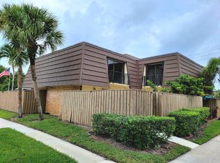 1415 14th Ct, Palm Beach Gardens, FL 33410
