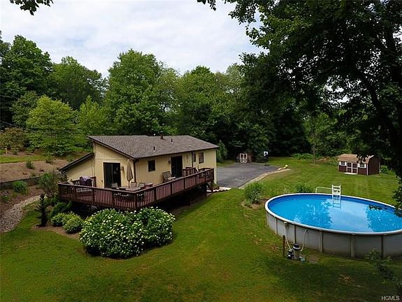 3rd image of 15 Greenshire Way