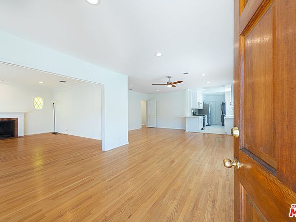 4th image of 2918 Castle Heights Ave