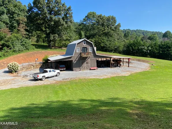 662 Phillips Farm Trl, Jonesville, VA 24263