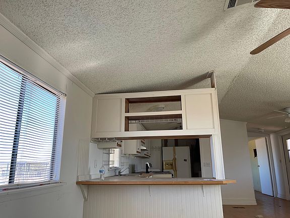 3rd image of 17662 W Waterman Ln #2