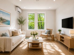 241 W 13th St APT 8, New York, NY 10011