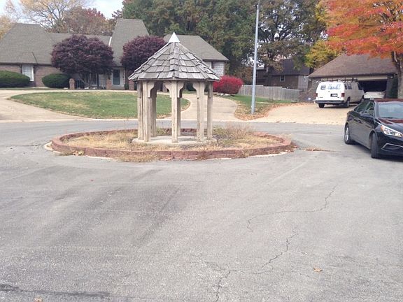 5th image of 12417 Ewing Ct