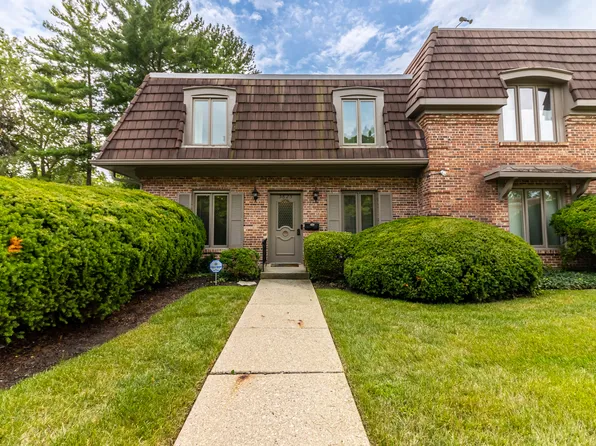 5625 Roxbury Ter, Indianapolis, IN 46226