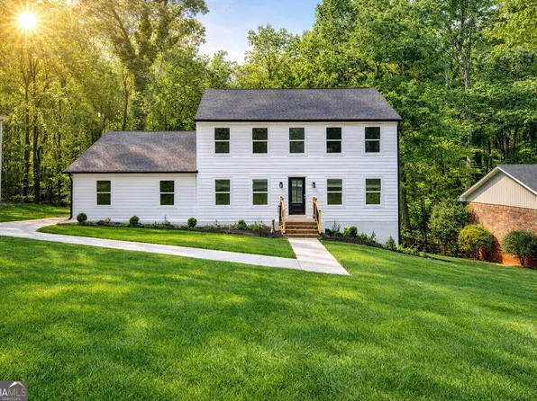 461 Cricket Hill Trl, Lawrenceville, GA 30044